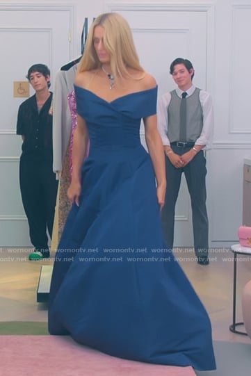 Paris's navy off shoulder gown on Paris and Nicole The Encore