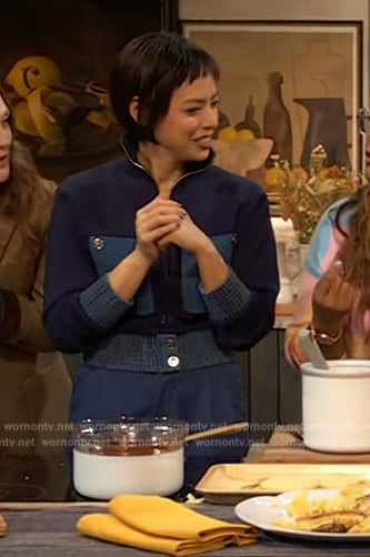 Pila Vildes’s denim contrast pocket jacket on The Drew Barrymore Show