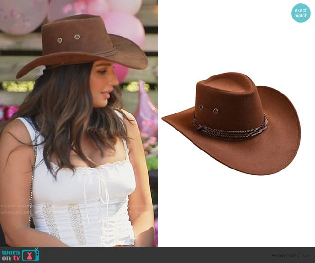 Leva’s brown western hat on Southern Charm