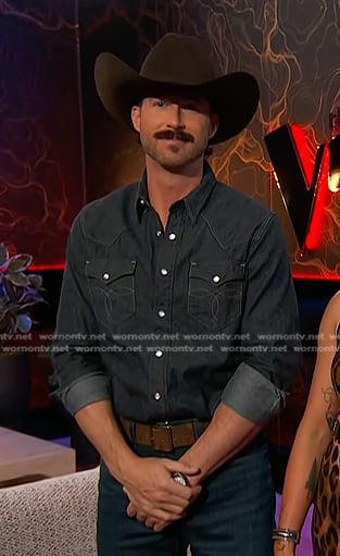 Riley Green's denim western shirt on The Voice