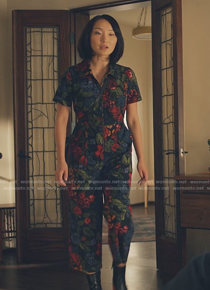 Sarah's floral print jumpsuit on No Good Deed