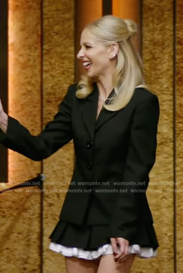 Sarah Michelle Gellar’s black blazer and layered mini skirt on Live with Kelly and Mark