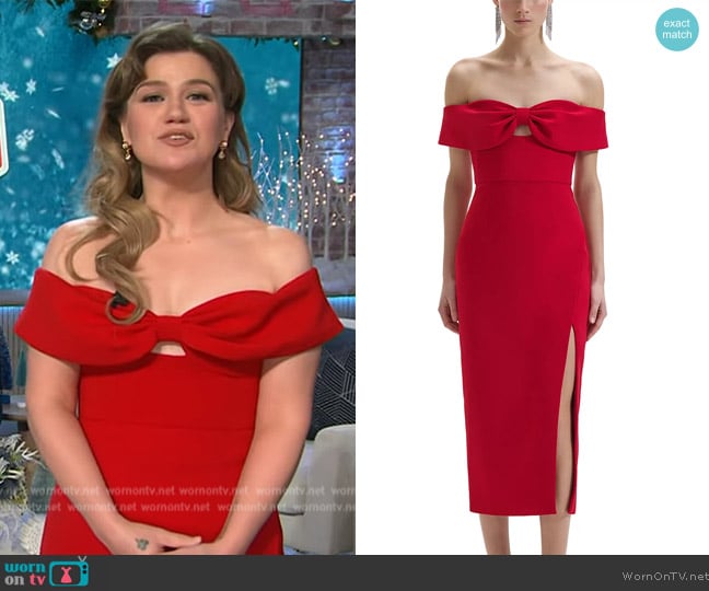 Kelly’s red off shoulder dress on The Kelly Clarkson Show