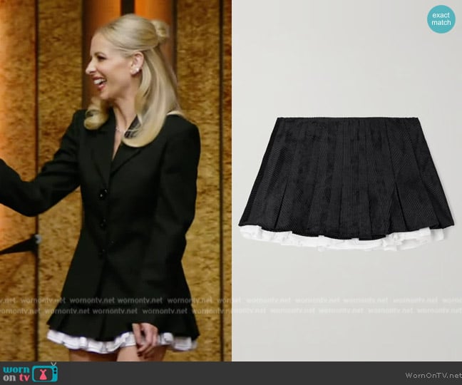 Sarah’s black layered mini skirt on Live with Kelly