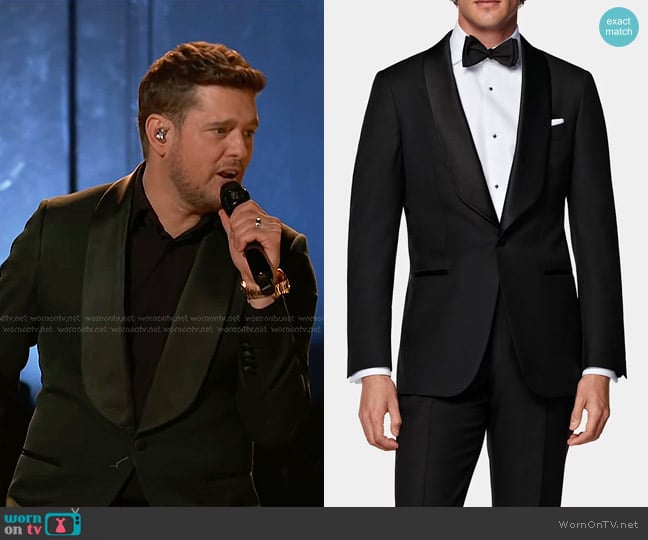 Michael Bublé’s black tuxedo blazer on The Voice