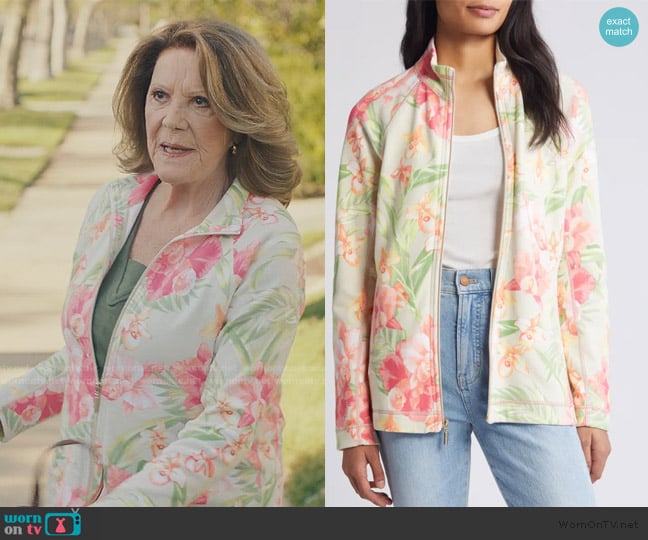 Phyllis’s floral print jacket on No Good Deed