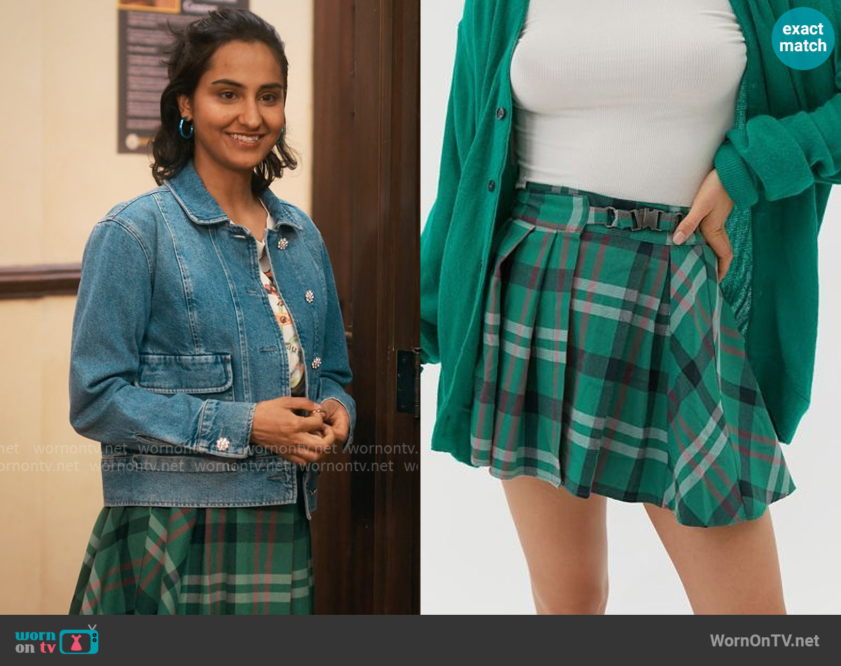 Urban Outfitters Marianne Buckle Waist Mini Skirt worn by Bela Malhotra (Amrit Kaur) on The Sex Lives of College Girls