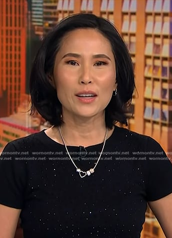 Vicky's heart necklace on NBC News Daily