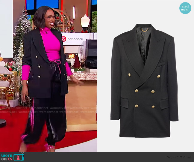 Victoria Beckham  Double-breasted blazer worn by Jennifer Hudson on The Jennifer Hudson Show