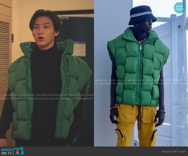 8586 Puffer Vest in Green worn by Min Ho Moon (Sang Heon Lee) on XO Kitty