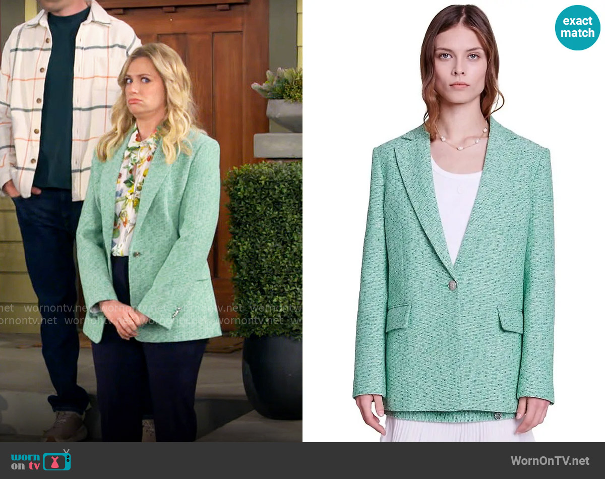 Maje Vrinny Tweed Blazer worn by Gemma (Beth Behrs) on The Neighborhood