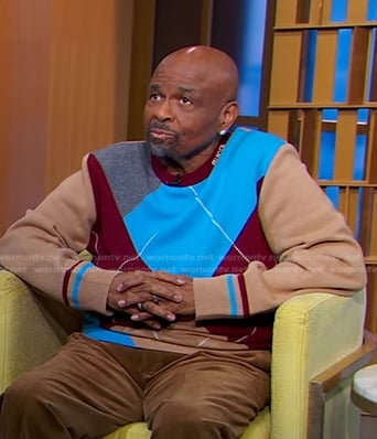 William Stanford Davis’s argyle sweater on Good Morning America