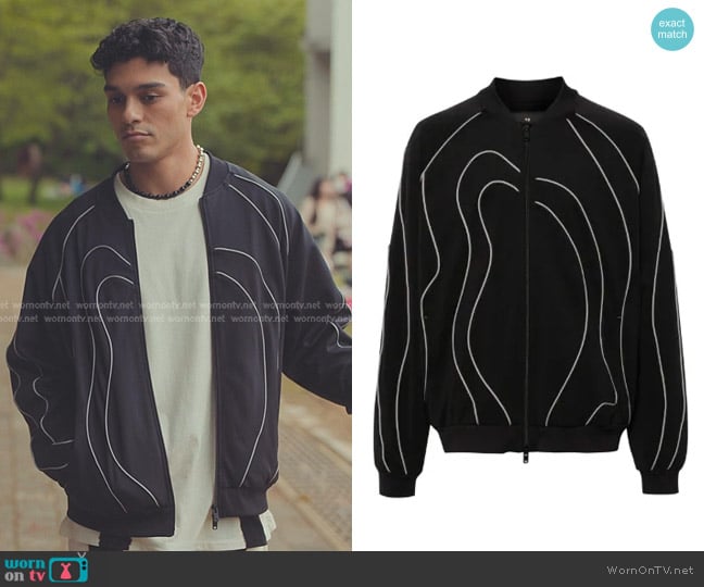 Adidas : Y-3 Appliqué-detail Zip-up Sweatshirt worn by Quincy Shabazian (Anthony Keyvan) on XO Kitty