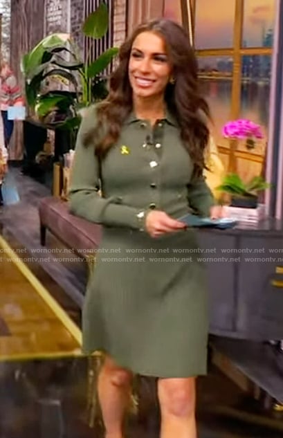 Alyssa’s green ribbed dress on The View