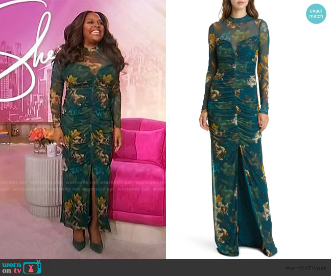 Black Halo Wendy Floral Ruched Long Sleeve Gown worn by Sherri Shepherd on Sherri