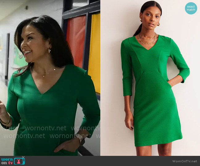 Meg Oliver’s green v-neck dress on CBS Mornings