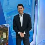 Brian Cheung’s white and grey sneakers on Today