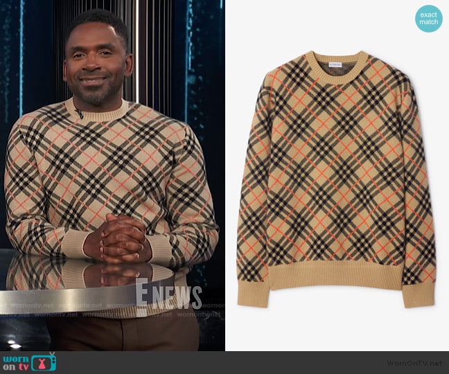 Justin’s plaid sweater on E! News