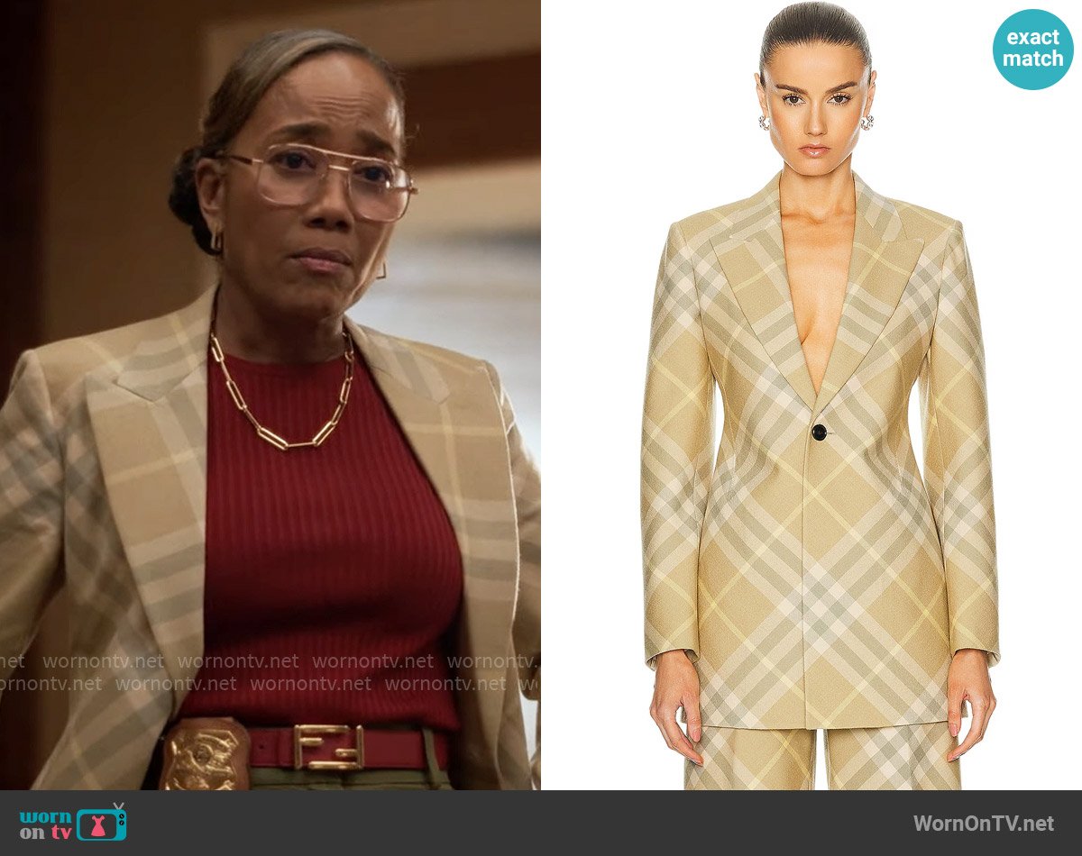 Burberry Tailored Coat in Flax Check worn by Amanda Wagner (Sonja Sohn) on Will Trent