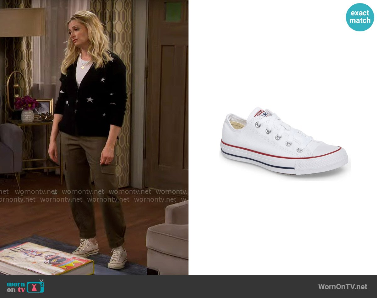 Converse Chuck Taylor® All Star® Low Top Sneaker worn by Gemma (Beth Behrs) on The Neighborhood