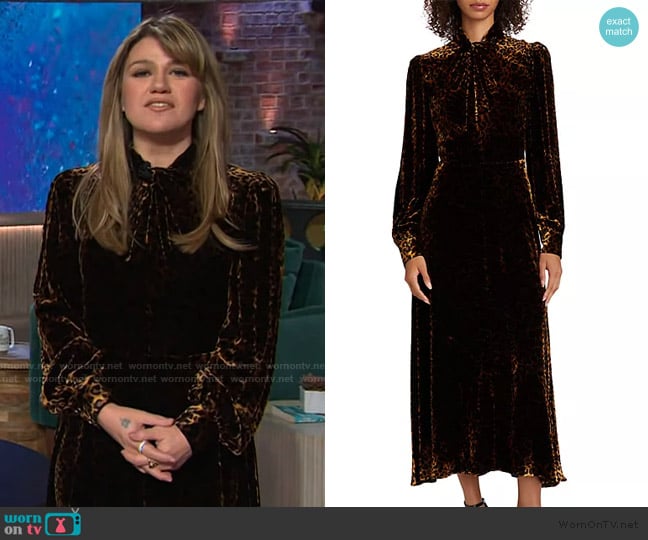 Elie Tahari Heritage Fiora Leopard Maxi Dress worn by Kelly Clarkson on The Kelly Clarkson Show