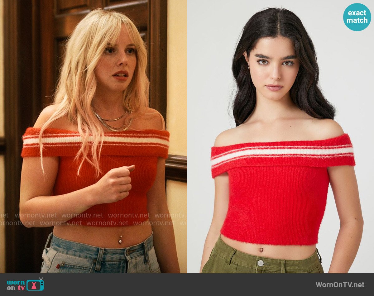 Forever 21 Sweater-Knit Off-the-Shoulder Top worn by Taylor (Mia Rodgers) on The Sex Lives of College Girls