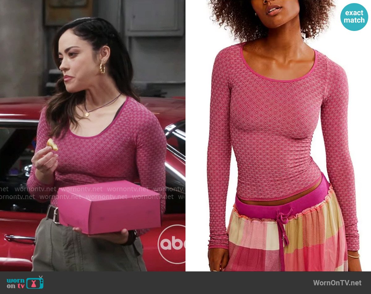 Free People Love Letter Scoop Neck Long Sleeve Top in Glass Roses worn by Frankie (Cynthia Quiles) on Shifting Gears