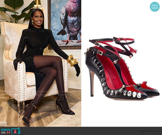 Ubah’s black embellished pumps on RHONY