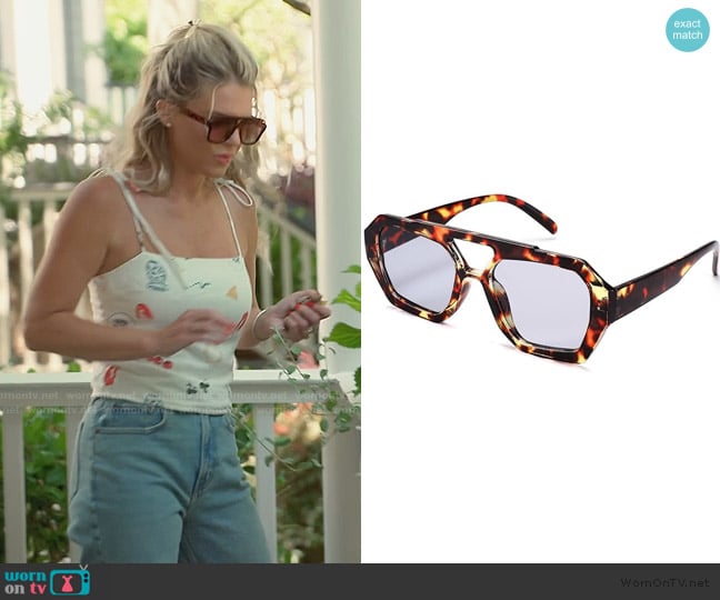 Hycredi Retro Aviator Sunglasses worn by Madison LeCroy on Southern Charm