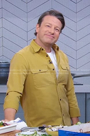 Jamie Oliver’s yellow button down shirt on Good Morning America