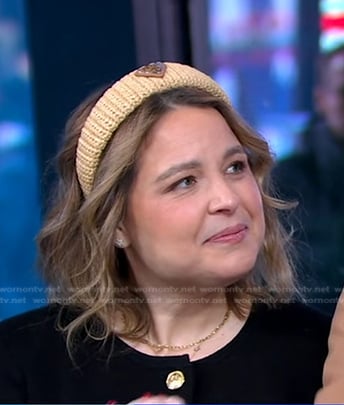 Joanna Teplin’s beige crochet knit headband on Good Morning America