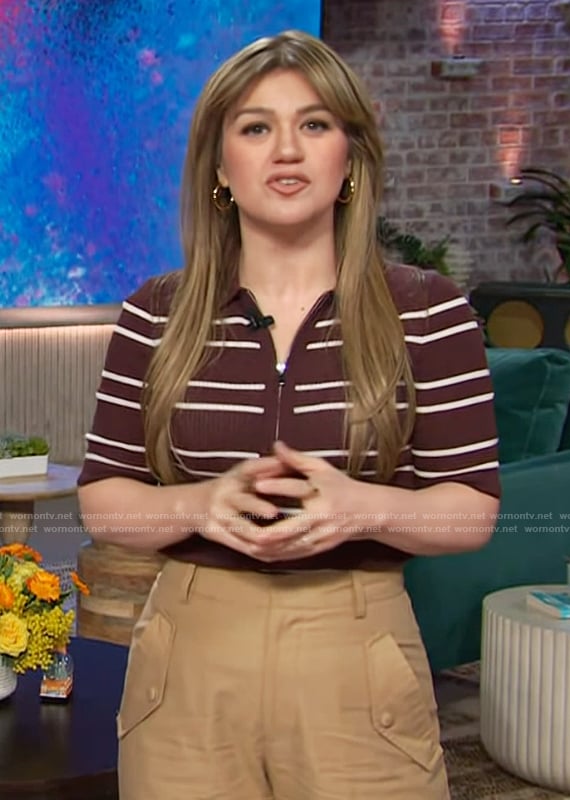 Kelly's brown striped polo top on The Kelly Clarkson Show