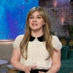 Kelly’s polka dot top with contrast collar on The Kelly Clarkson Show