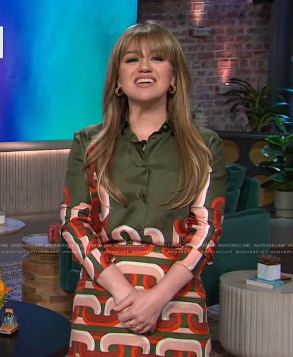 Kelly's geometric print blouse and skirt on The Kelly Clarkson Show