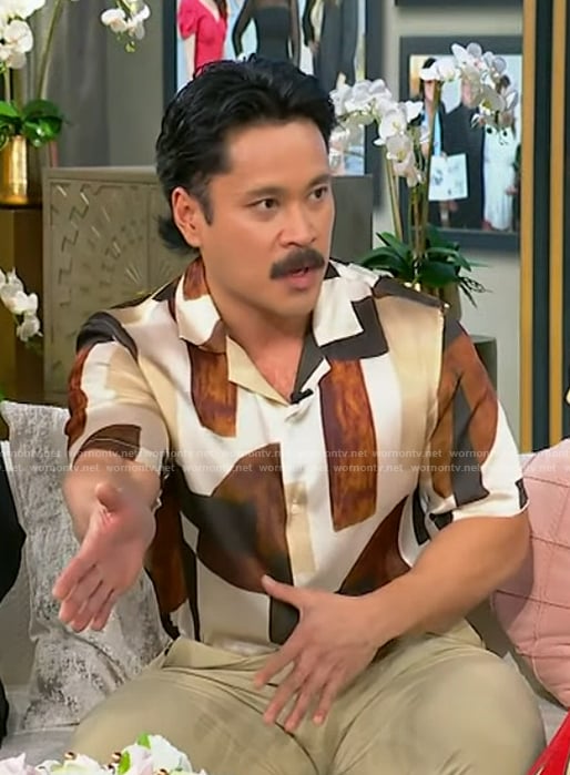 Kevin Tavas Villanueva's printed shirt on Tamron Hall Show