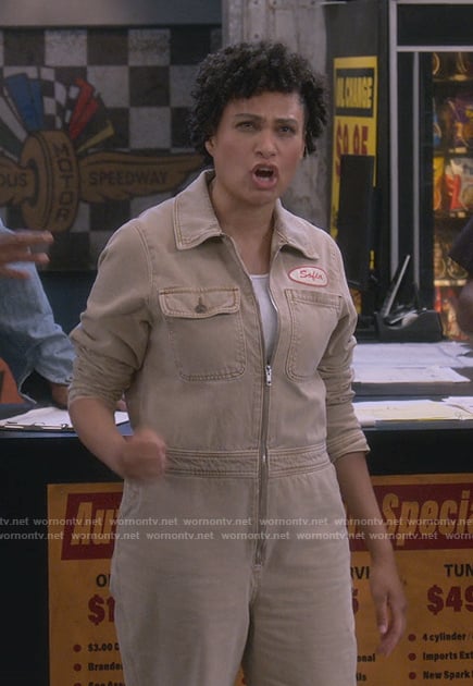 Sofia's khaki jumpsuit on The Upshaws