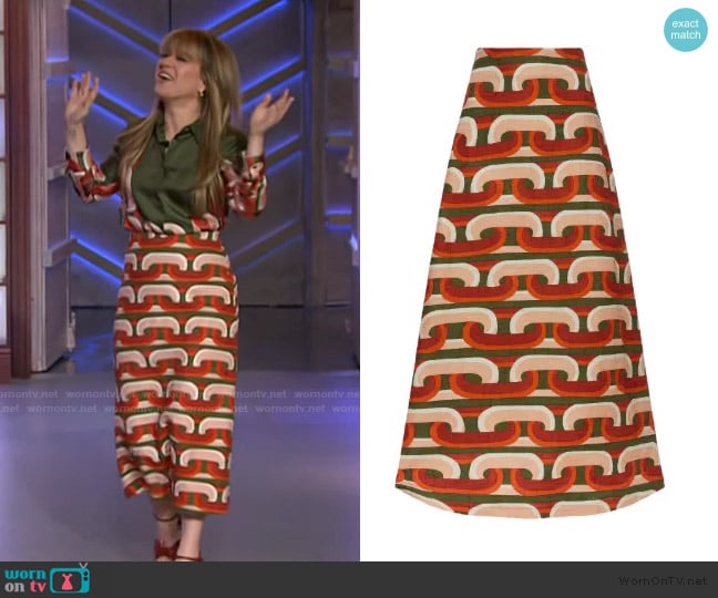 LA DoubleJ Prometheus-print A-line skirt worn by Kelly Clarkson on The Kelly Clarkson Show