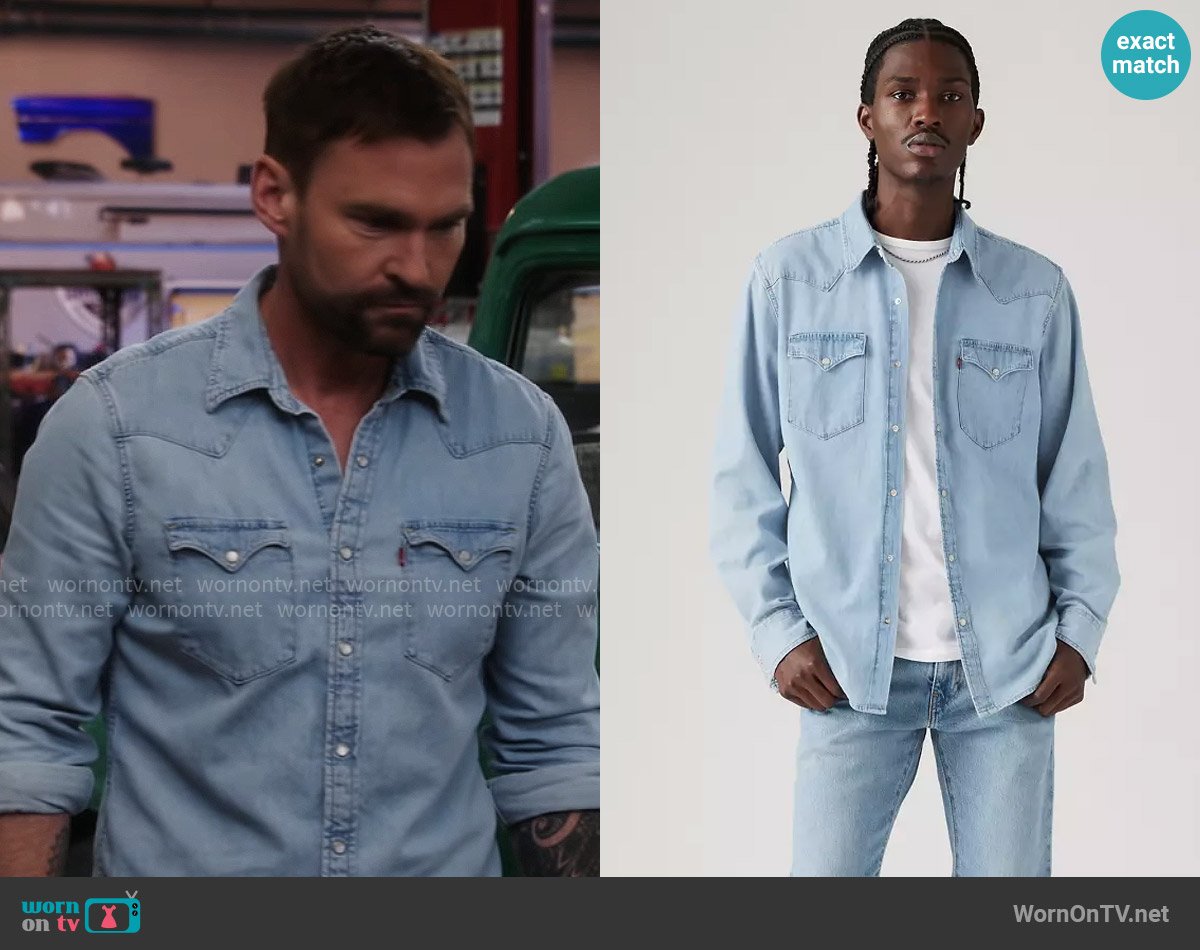 Levis Classic Western Standard Fit Shirt in Franklin Stonewash worn by Gabriel (Seann William Scott) on Shifting Gears