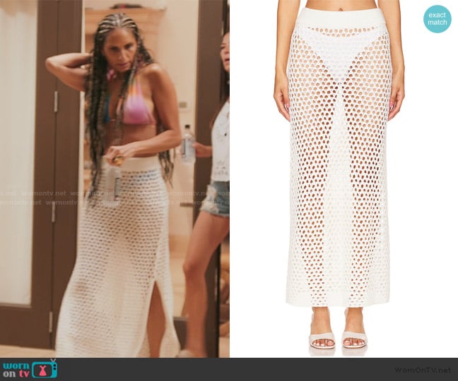 Racquel’s white crochet knit skirt on RHONY