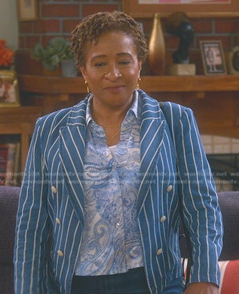 Lucretia's blue paisley print blouse and stripe blazer on The Upshaws