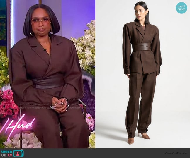 Maniere De Voir Twist Sleeve Tailored Blazer with Belt worn by Jennifer Hudson on The Jennifer Hudson Show