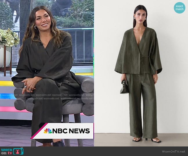 Massimo Dutti Flowing Linen Blend Kimono and Trousers worn by Melissa Garcia on Today