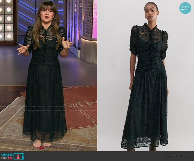 Kelly’s black lace maxi dress on The Kelly Clarkson Show