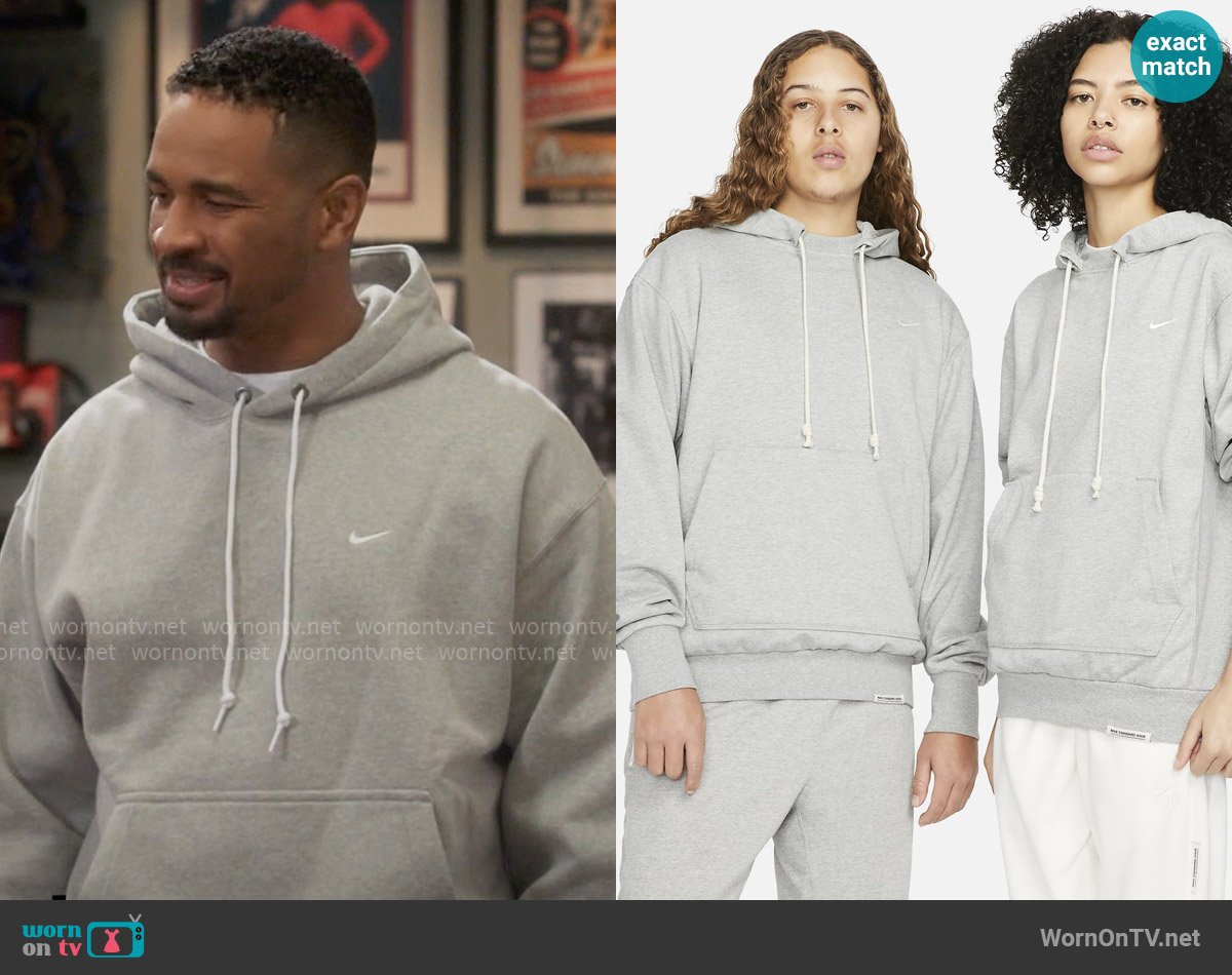 Nike Dri-FIT Pullover Basketball Hoodie worn by Damon (Damon Wayans Jr.) on Poppas House