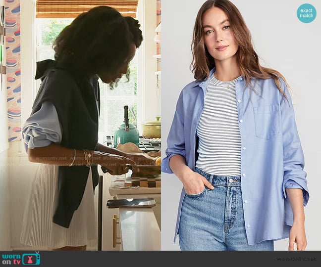 Old Navy Oversized Button-Down Boyfriend Shirt worn by Venita Aspen on Southern Charm