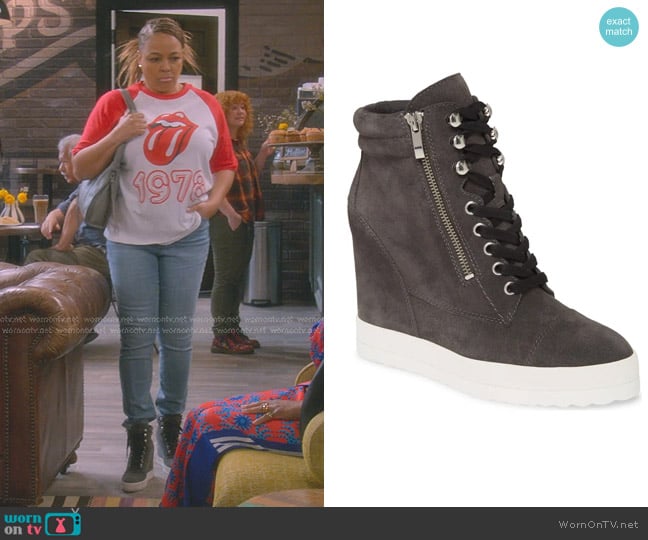 Paige Zoe Wedge Sneaker worn by Regina Upshaw (Kim Fields) on The Upshaws