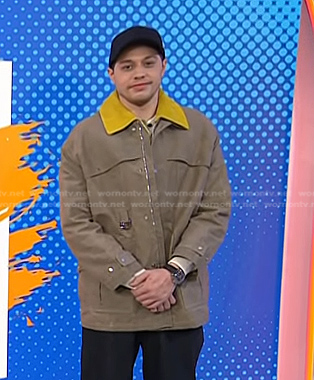 Pete Davidson's beige jacket with yellow collar on Today