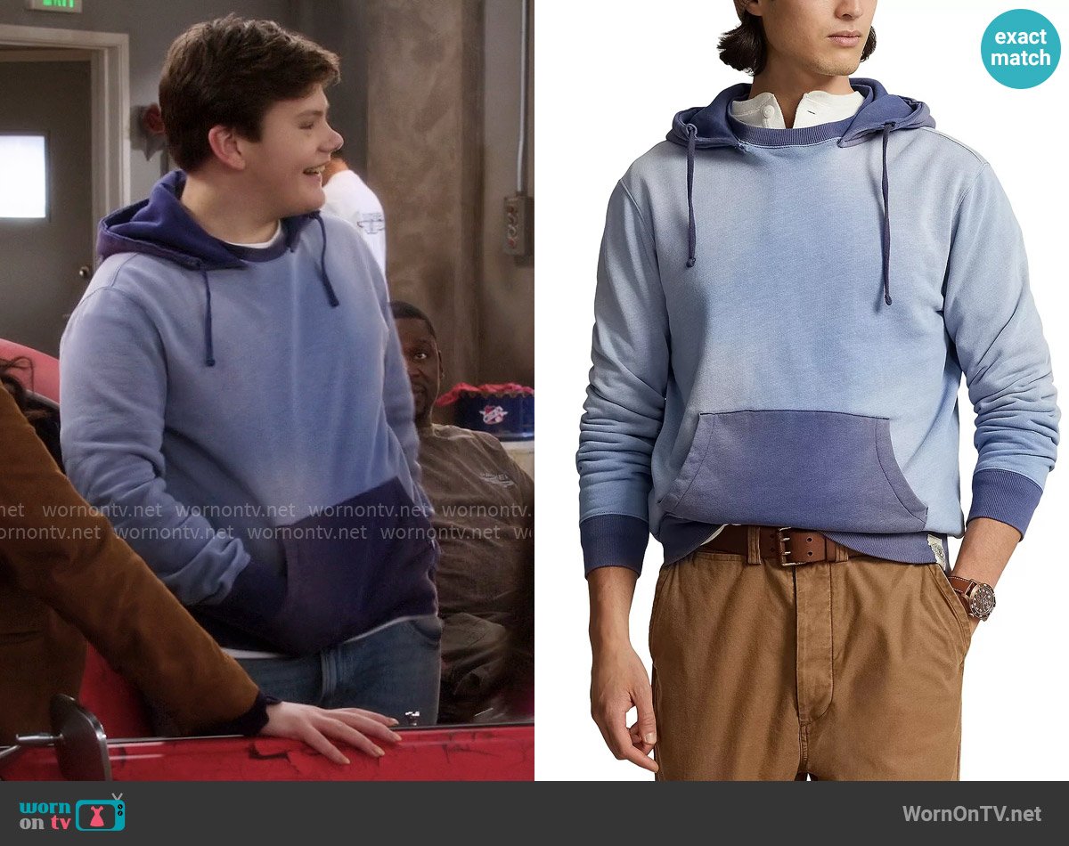 Polo Ralph Lauren Vintage Fleece Hoodie worn by Carter (Maxwell Simkins) on Shifting Gears