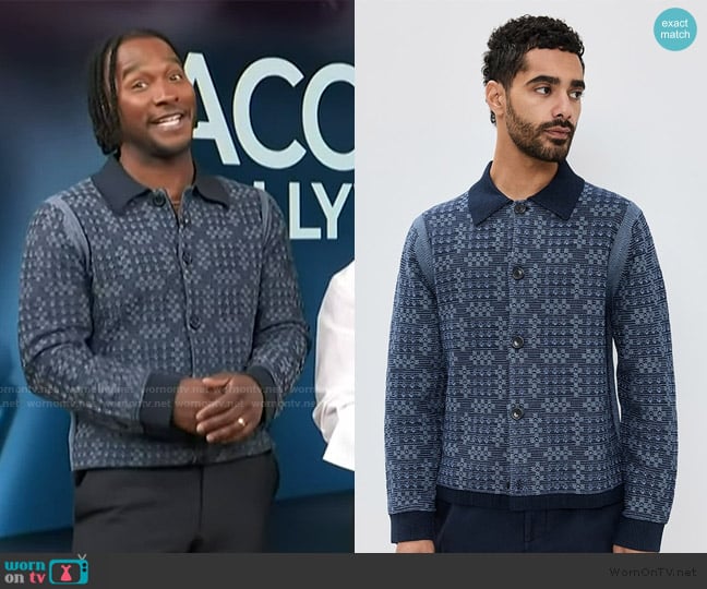 Scott’s blue knit cardigan on Access Hollywood