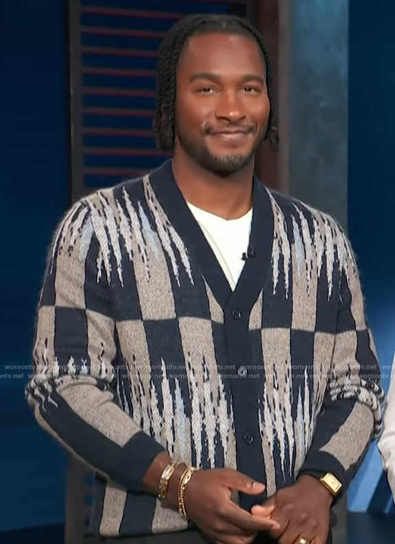 Scott's printed cardigan on Access Hollywood